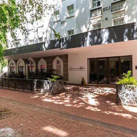 Trendy Apartment In Thibault Square City Centre Kaapstad Buitenkant foto