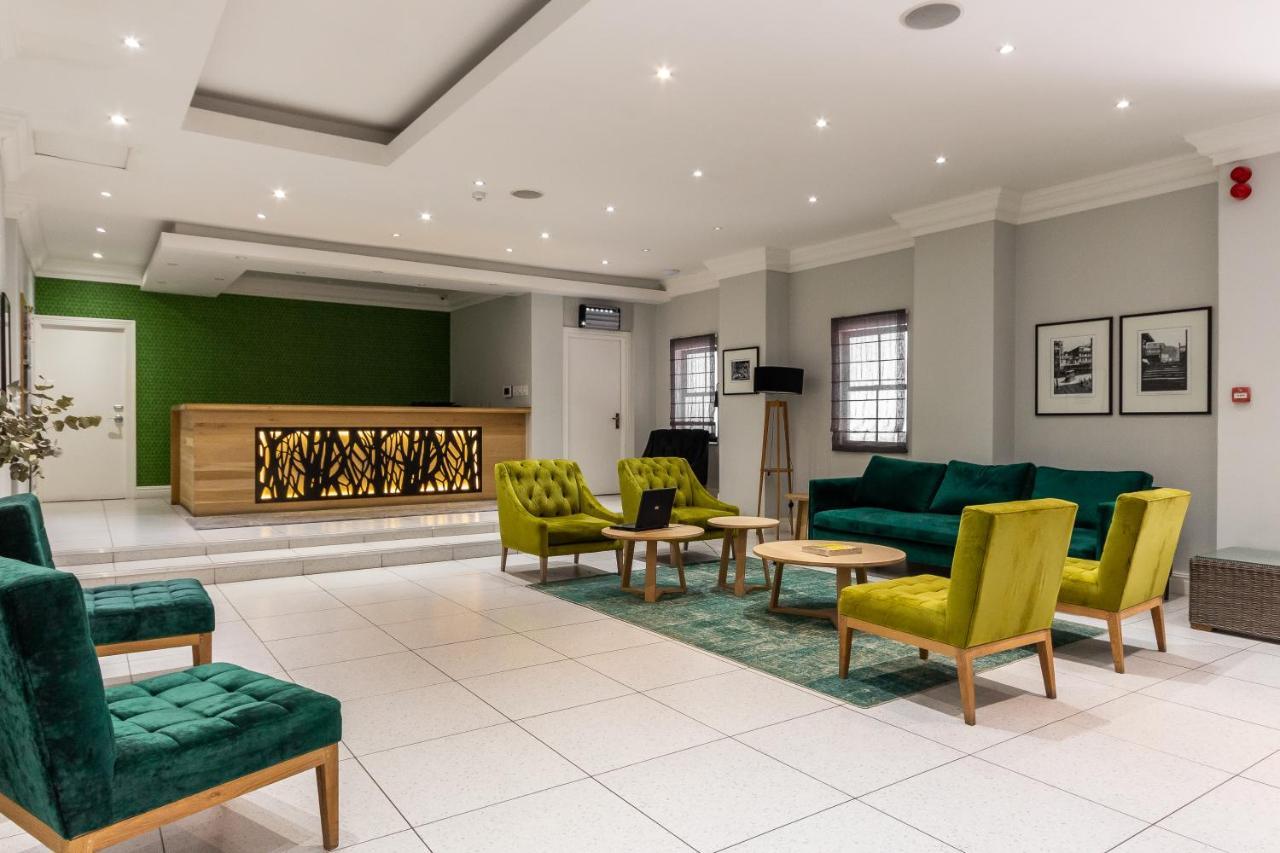Trendy Apartment In Thibault Square City Centre Kaapstad Buitenkant foto